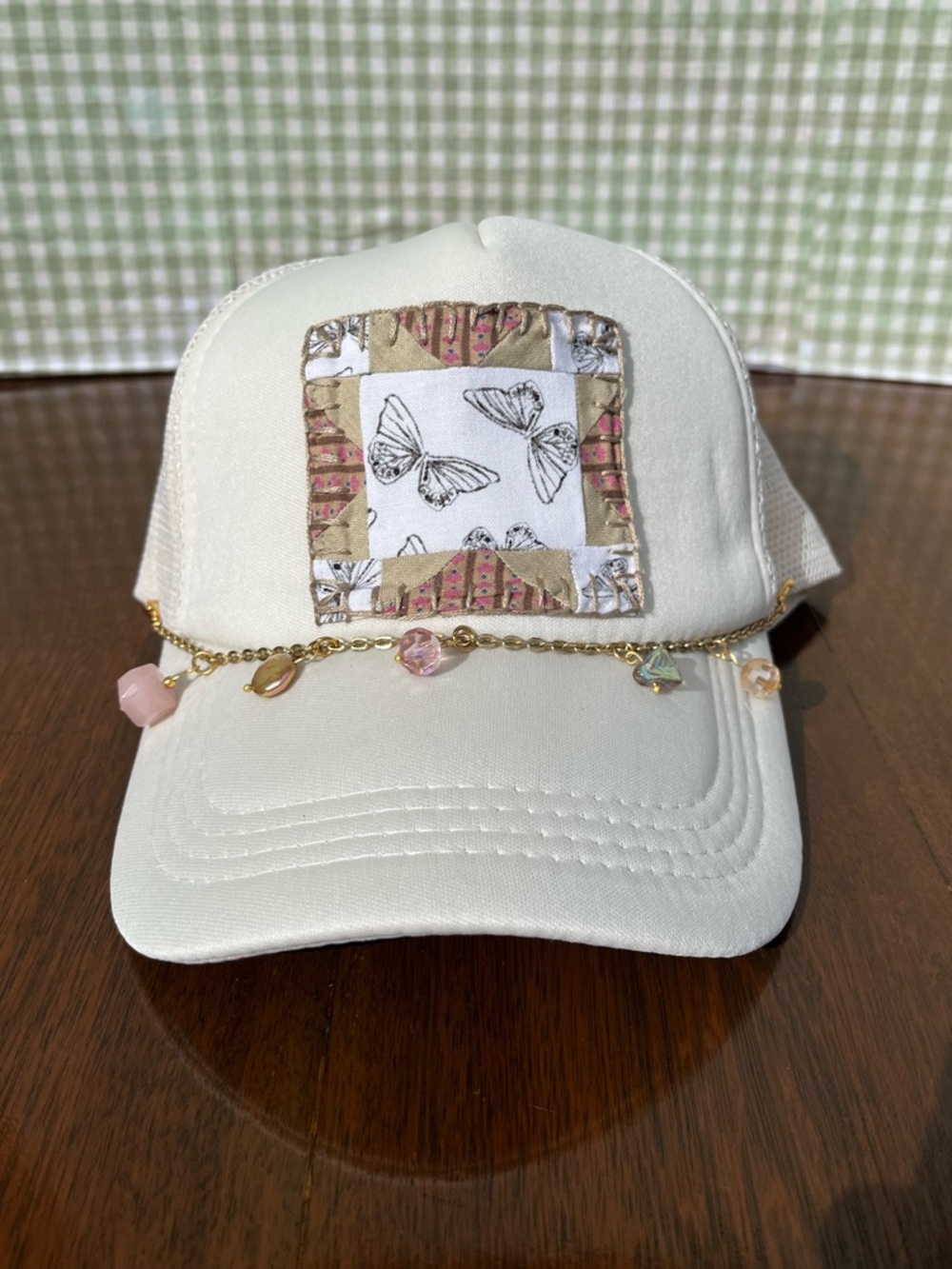 Patchwork Trucker Hat and Detachable Chain - Lovely Butterly Sawtooth Star